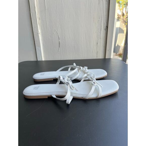 Wild Fable Kristen Bow Flat Sandals White Size 11 - Picture 6 of 16